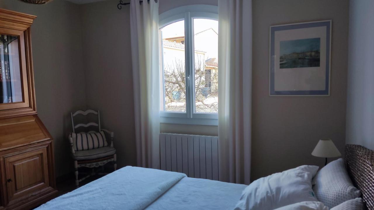 Chambre Et Petit Dejeuner Sérignan-du-Comtat Екстериор снимка